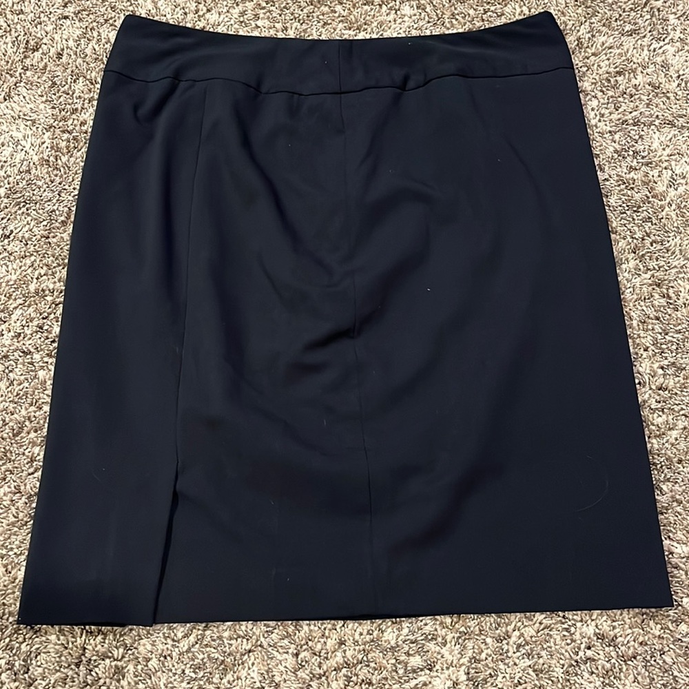 Black pencil skirt